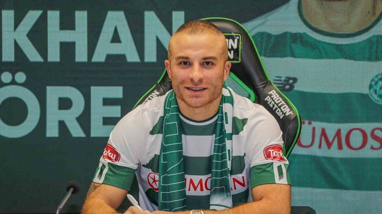 Konyaspor, Gökhan Töre ile resmi sözleşme imzaladı