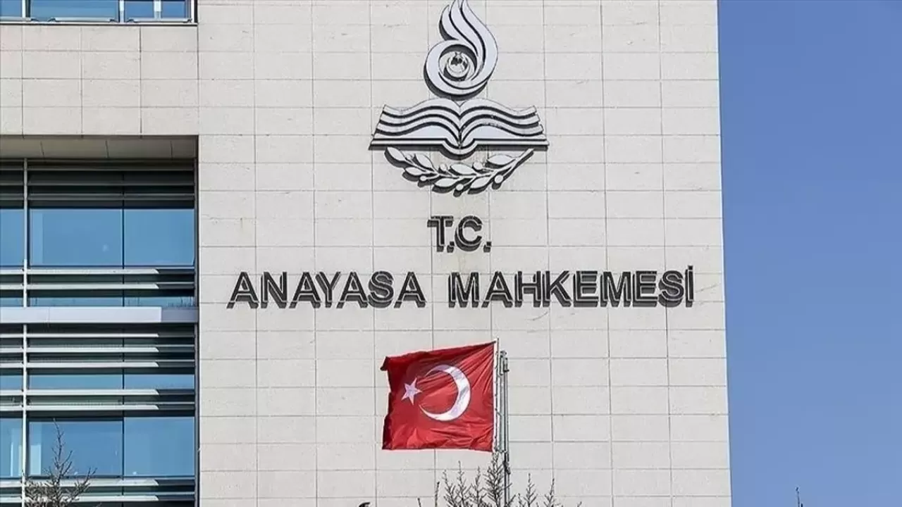 AYM, Öğretmenlik Meslek Kanunu'na ilişkin kararının gerekçesini açıkladı