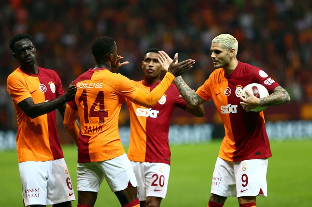 Galatasaray geriden geldi, 3 puanı kaptı!