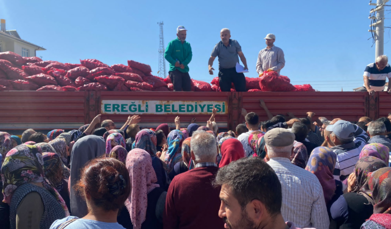 Salçalık biberler Ereğli Belediyesi’nden