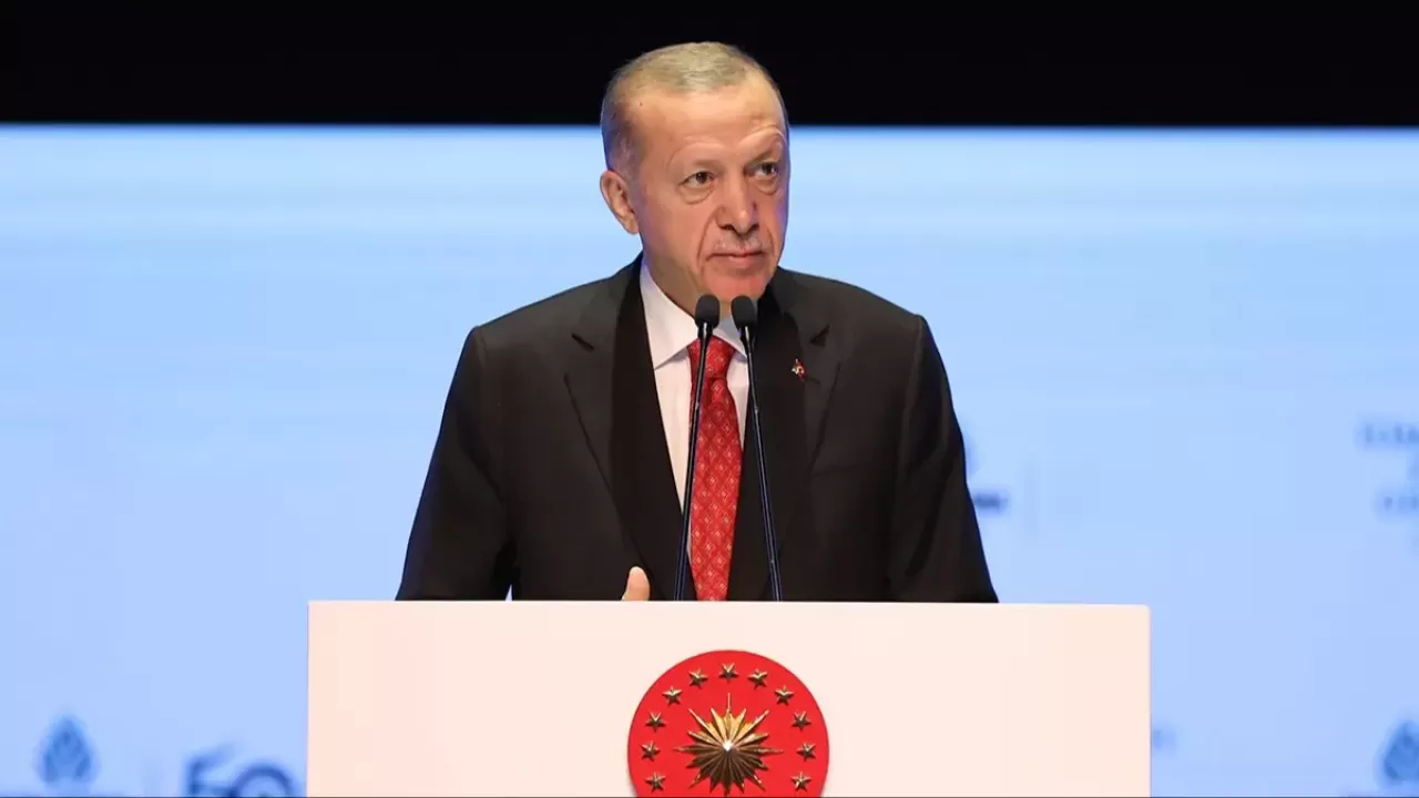 Cumhurbaşkanı Erdoğan: Her birimiz 85 milyonun tamamına hizmet etmekle mükellefiz