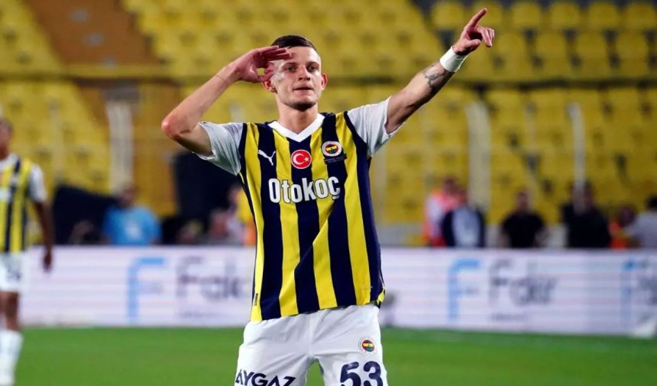 Fenerbahçe'de herkes hücumcu! Zirvenin sahibi Sebastian Szymanski