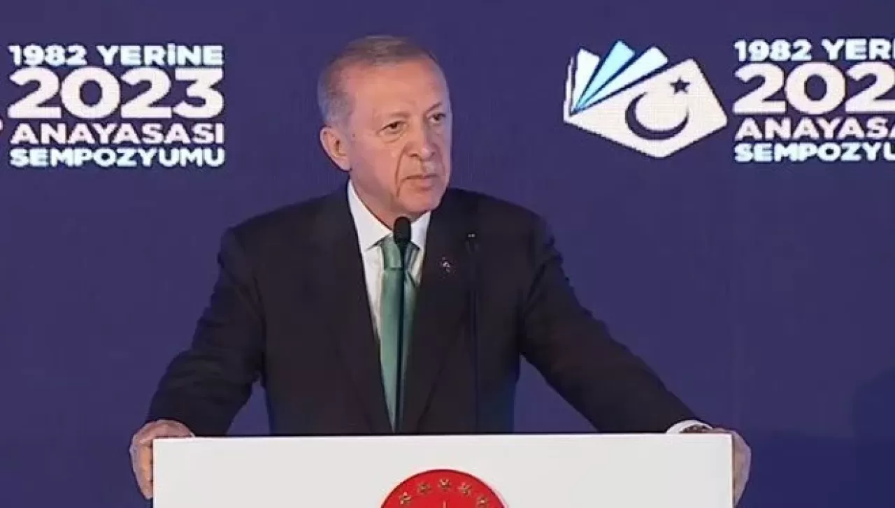 Cumhurbaşkanı Erdoğan'dan anayasa çağrısı: Gelin müzakere edelim