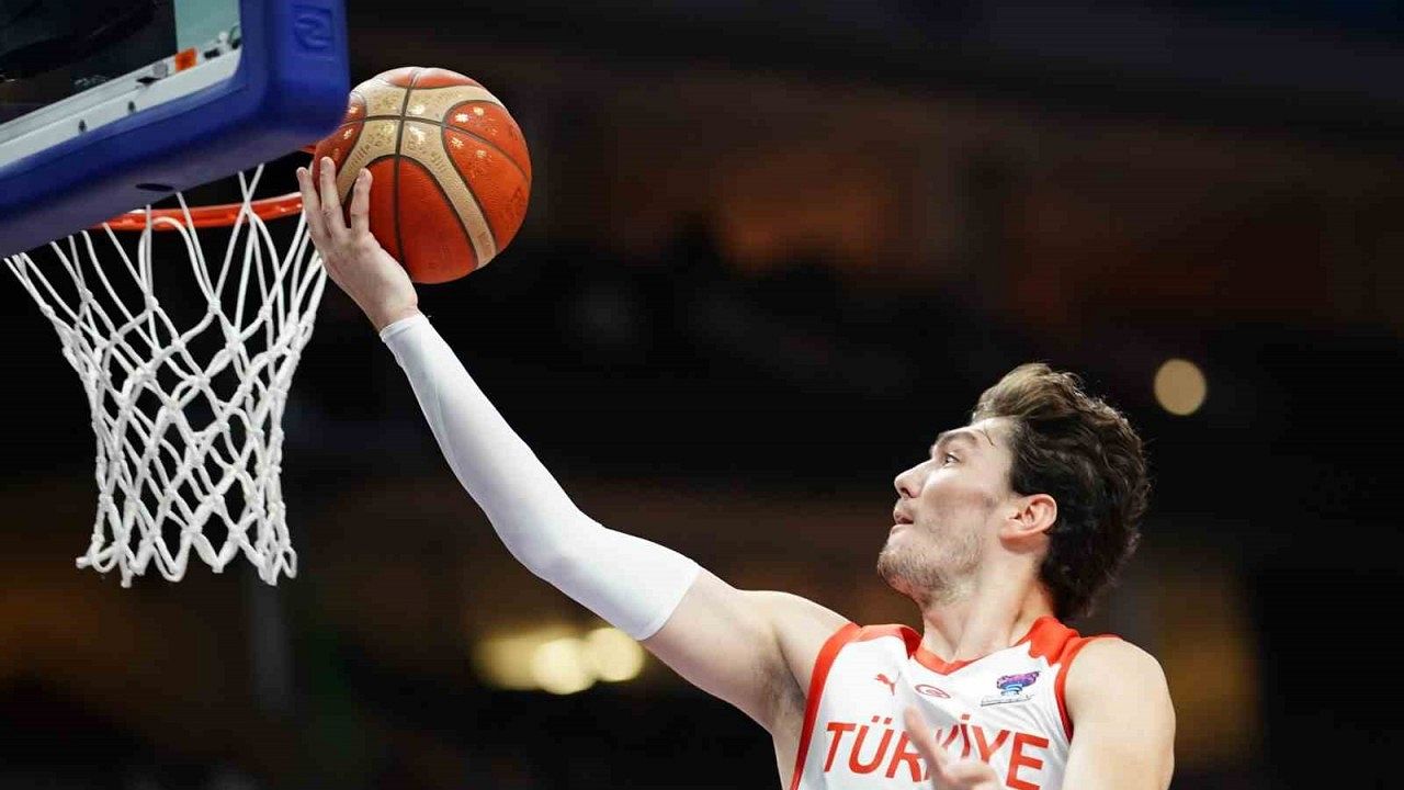 Cedi Osman: "Ben milli formayı reddetmedim"