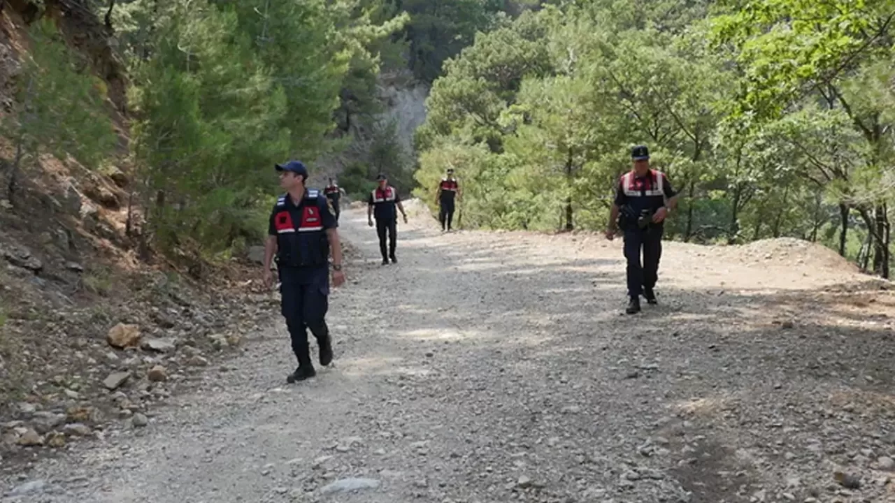 Çanakkale'de şüpheli ölüm! 10 yaşındaki çocuk tarlada bulundu