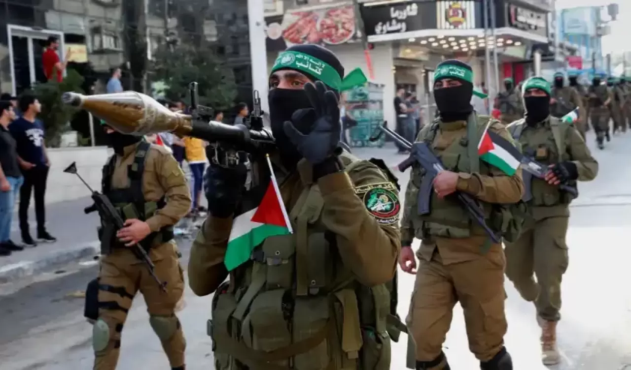 Hamas: İsrail saldırılarında 50 esir öldü