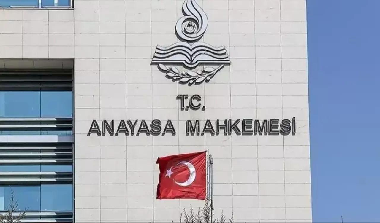 AYM'den dezenformasyon yasası iptal talebine ret! Oy çokluğuyla kabul edildi