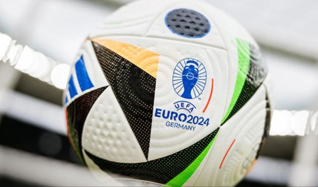 EURO 2024'ün maç topu resmen görücüye çıktı! İçindeki detay teknolojinin geldiği son nokta