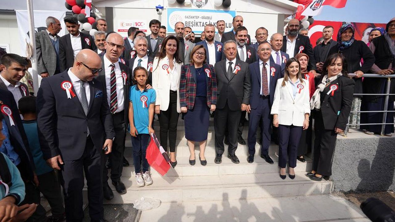 Gaziantep Valisi Çeber: "Emeklerinden dolayı Beşiktaş Kulübü'ne teşekkür ediyoruz"