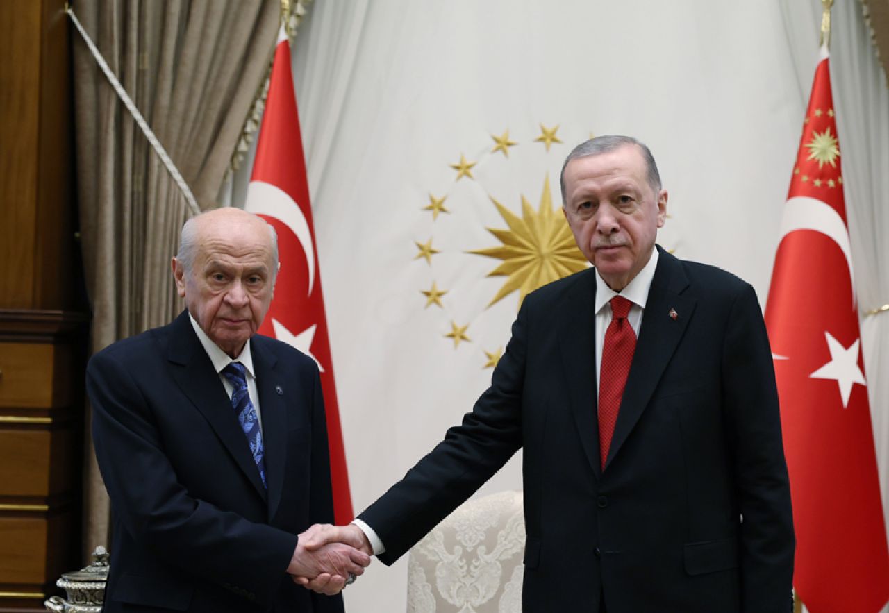 Beştepe'de Cumhurbaşkanı Erdoğan ve MHP Lideri Bahçeli görüştü