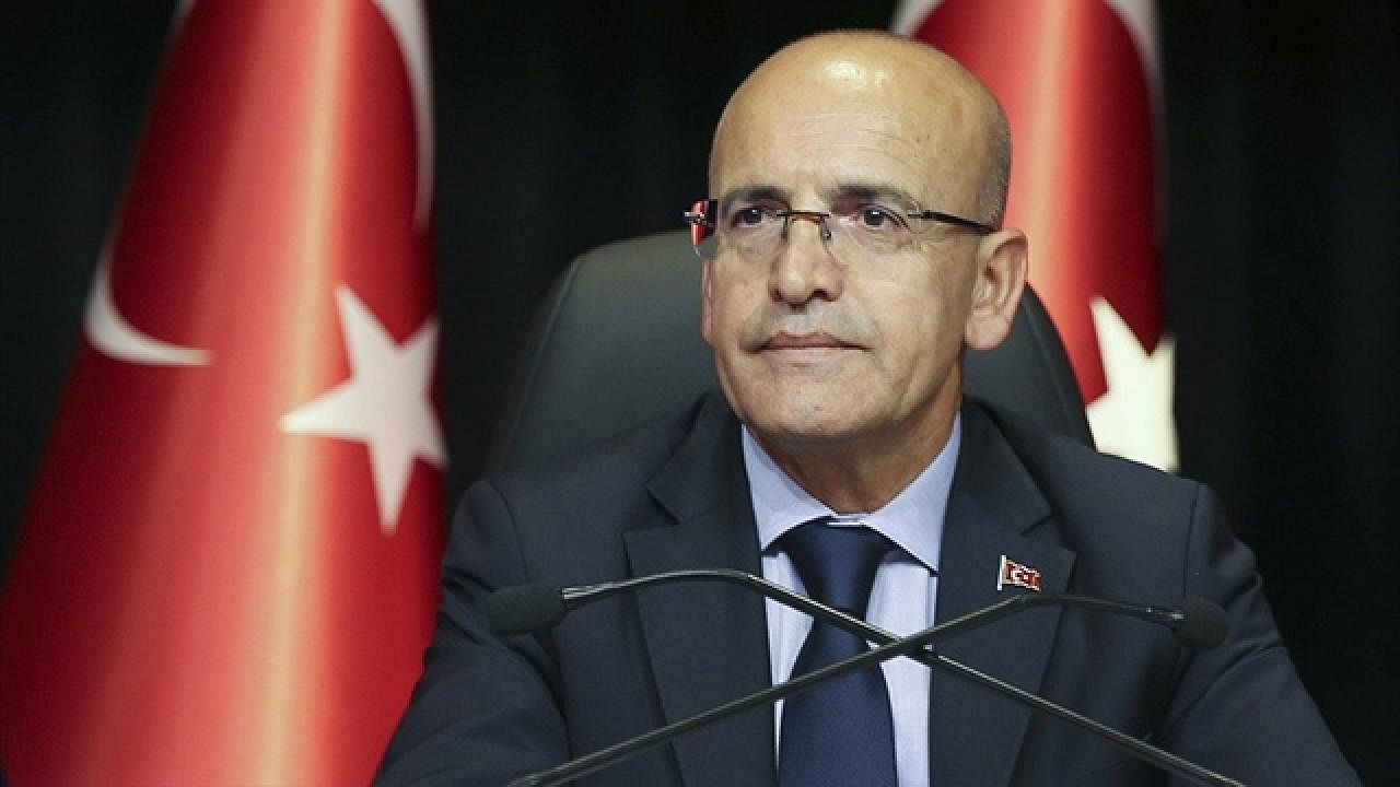 Bakan Şimşek: Cari açığı kalıcı olarak azaltmayı hedefliyoruz