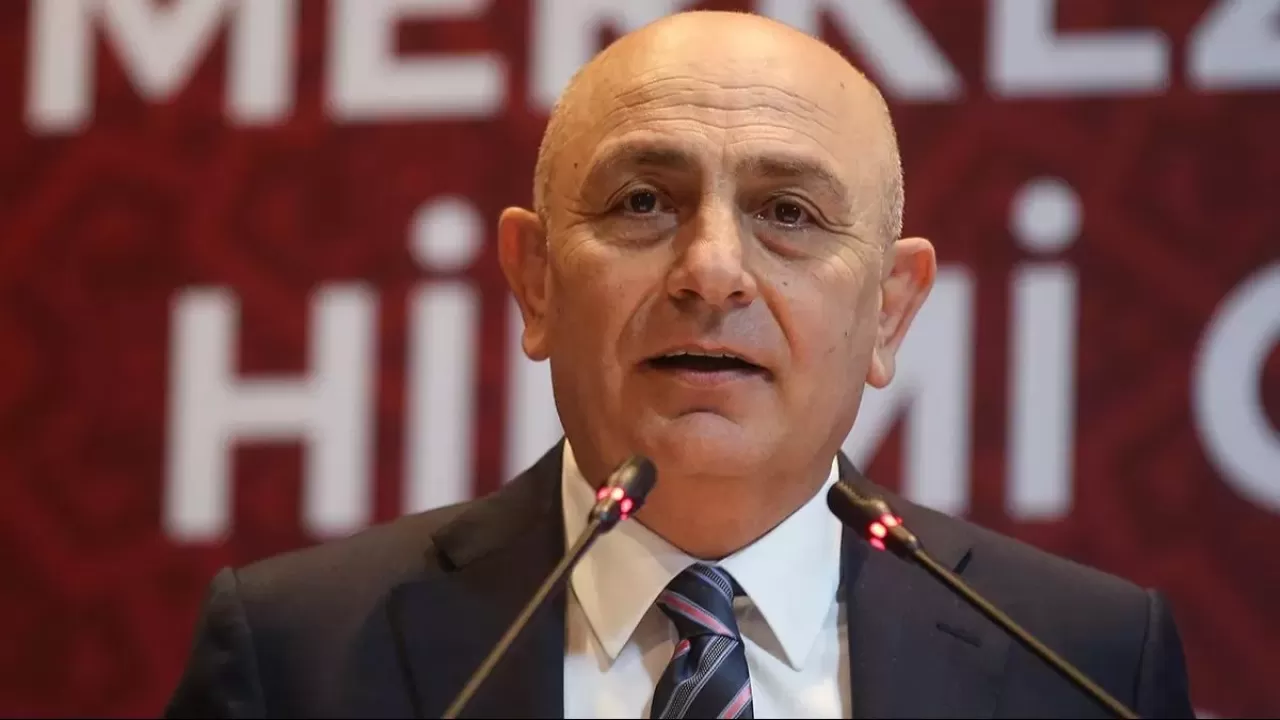 Süleyman Hurma'dan hakem tepkisi: Açıklamayı hakemi oraya çıkaranlar yapmalı