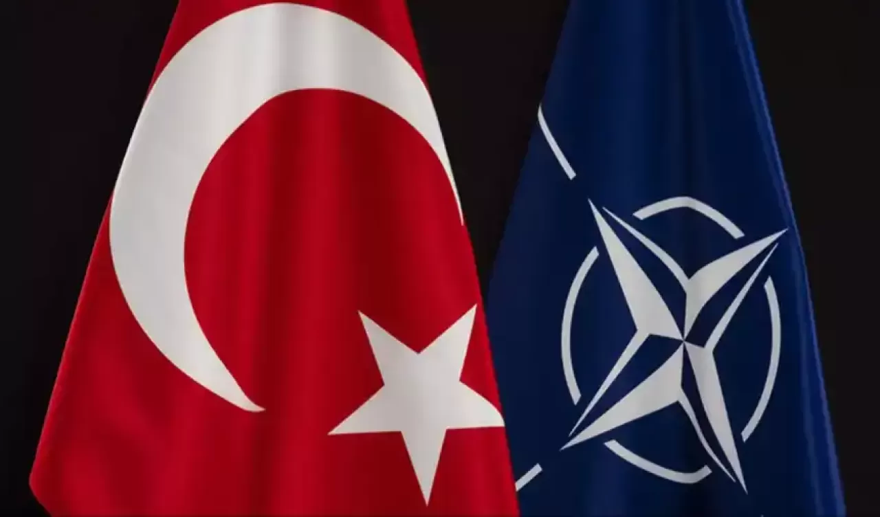 Türkiye NATO'ya bildirdi: İsveç kararı Brüksel'e yetişmez