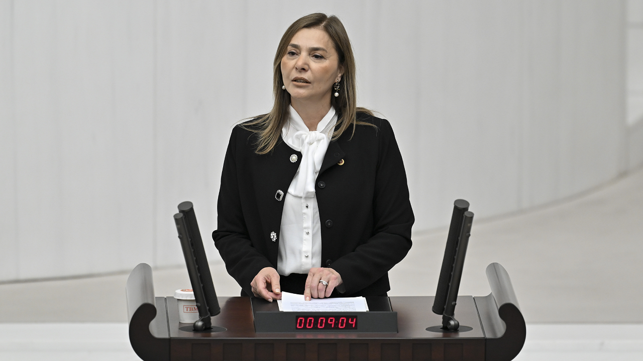 MHP'li Ayşe Sibel Ersoy: Kadınların istihdamına yönelik teşvikler devam etmeli