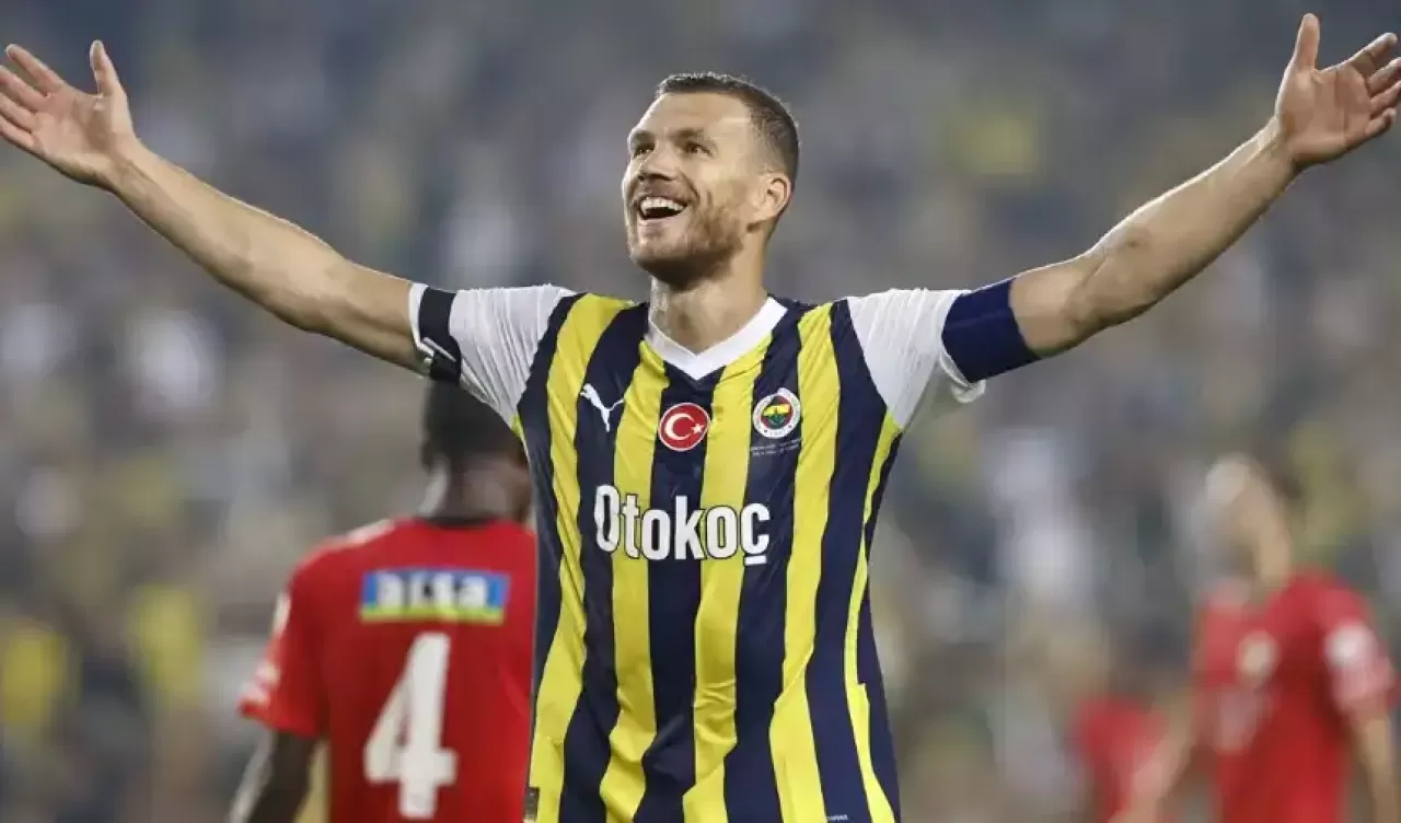 Edin Dzeko ilkin peşinde! Türkiye'deki ilk derbi golü için sabırsızlanıyor