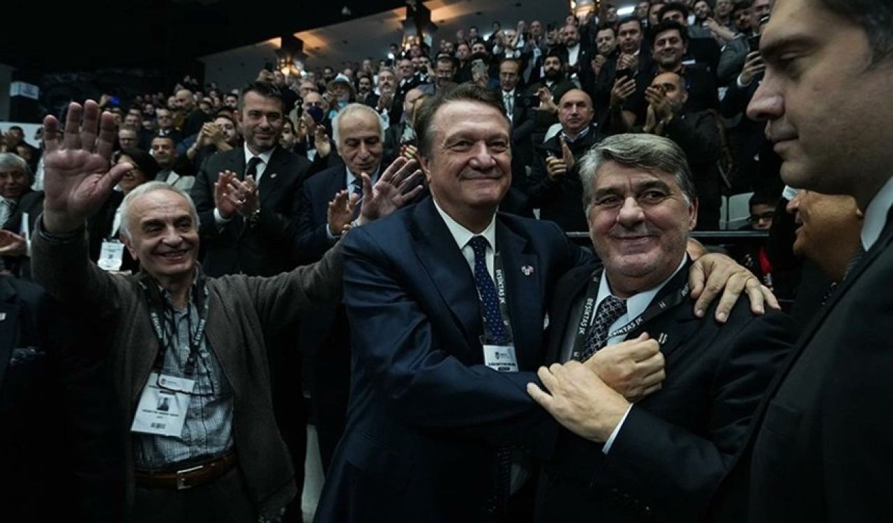 Beşiktaş'ın yeni başkanı Hasan Arat oldu!