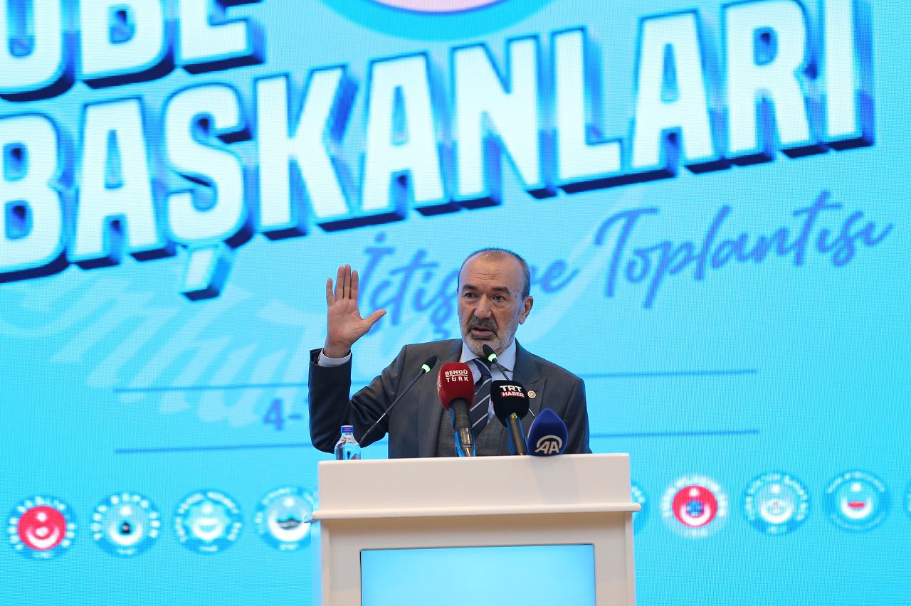 MHP'li Yaşar Yıldırım: İstanbul’un öz evlatlarına olan hasreti sona erecektir