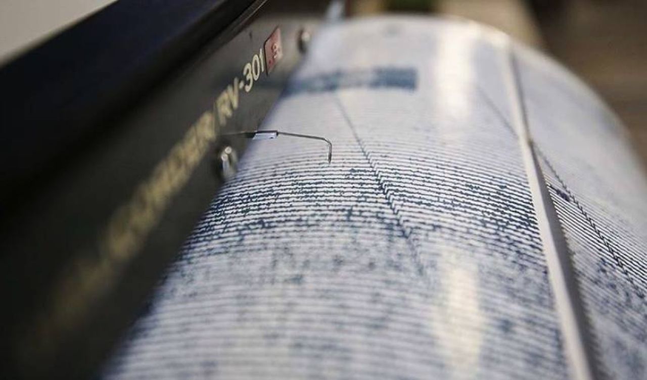 AFAD duyurdu: İzmir'de deprem!