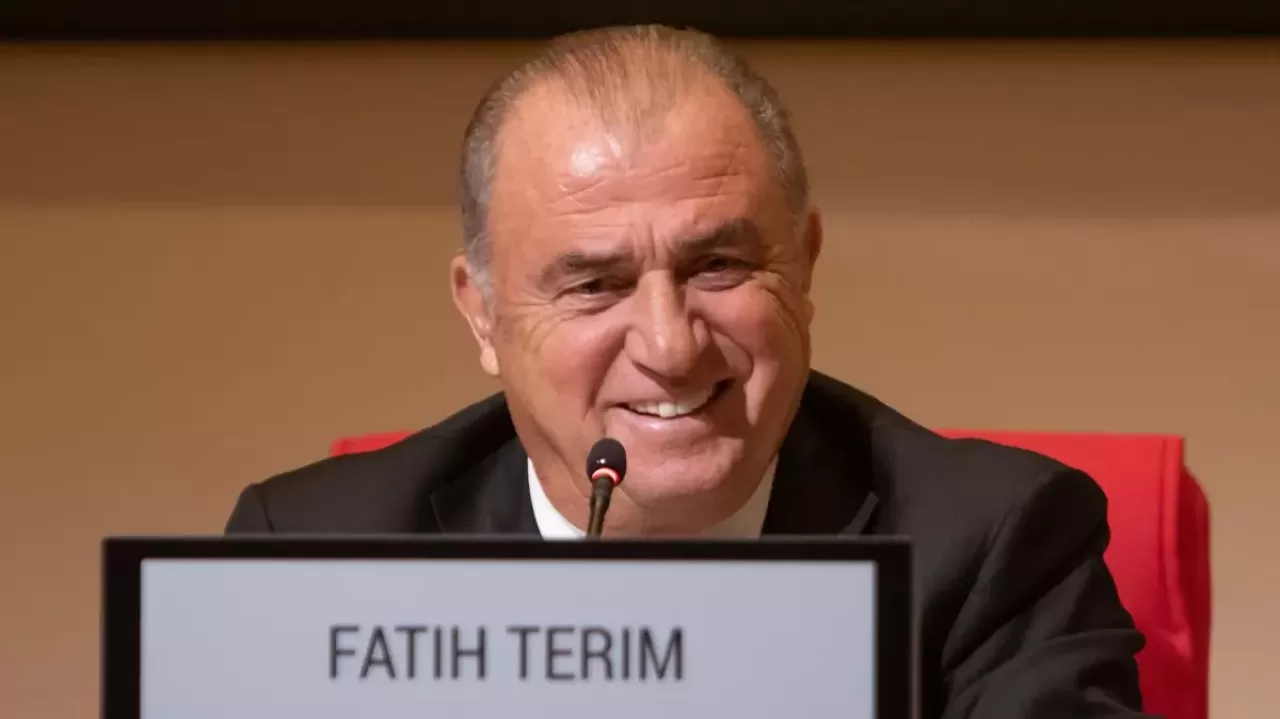 Fatih Terim, Yunanistan'daki ilk sınavına çıkıyor