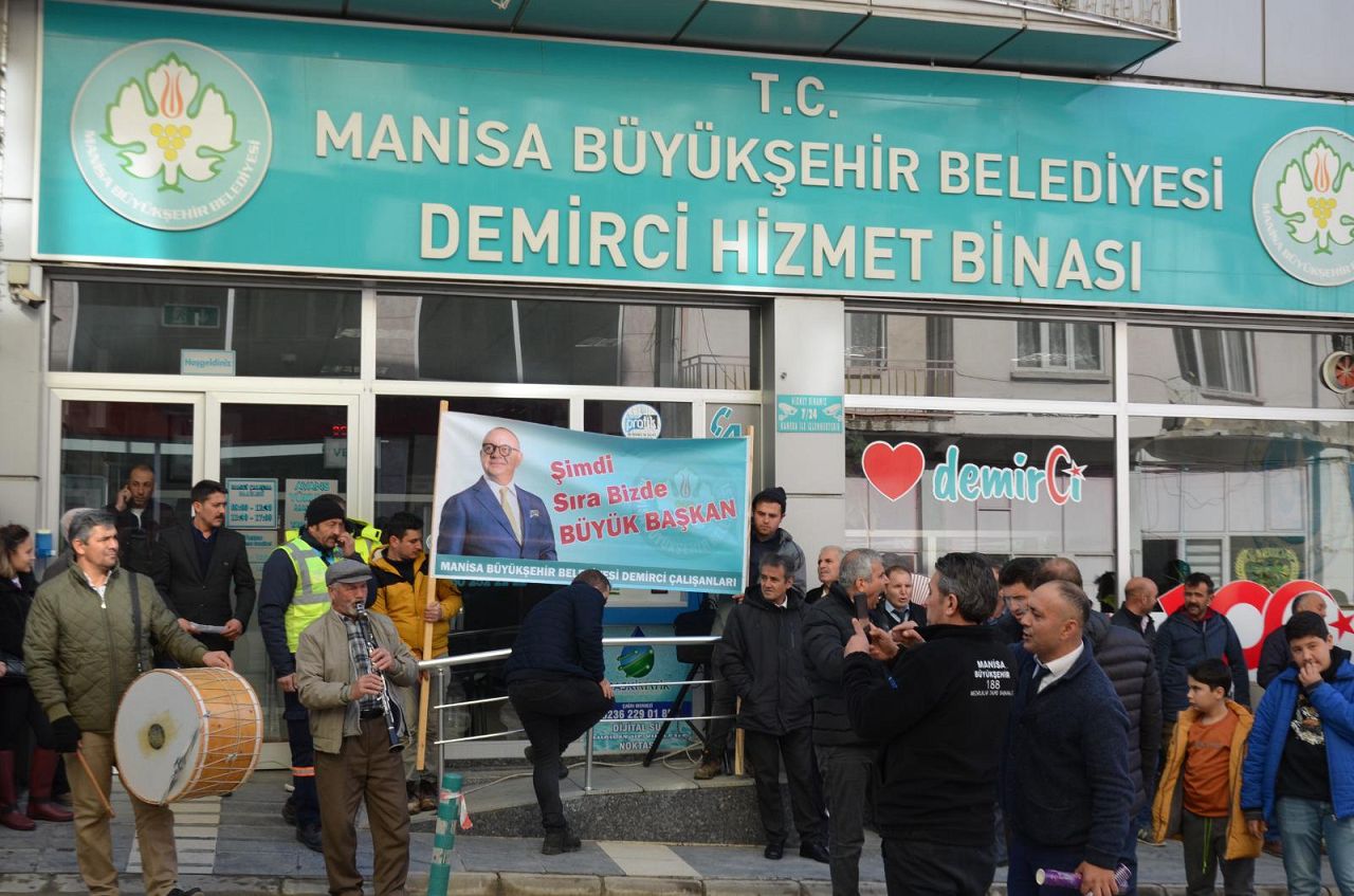 Büyükşehir çalışanlarının maaş zammı sevinci