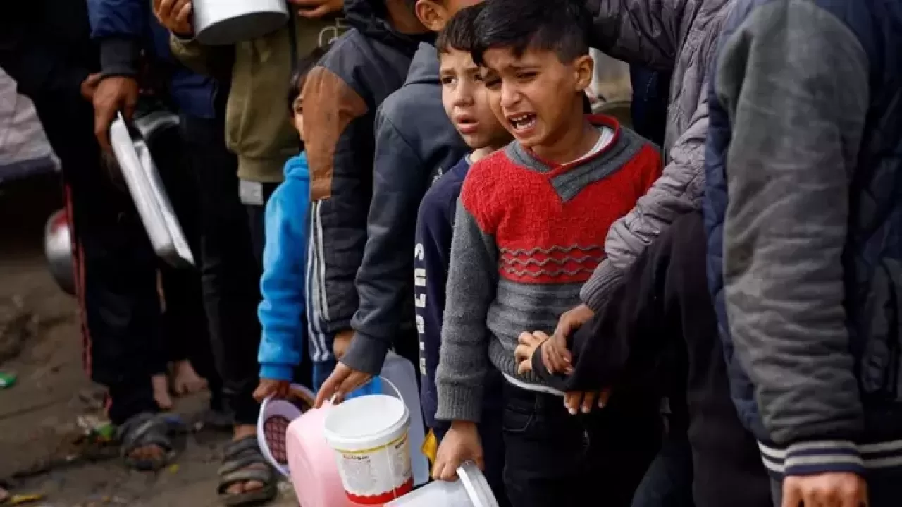 Gazze açlığa mahkum edildi... BM, gıda yardımını durdurdu