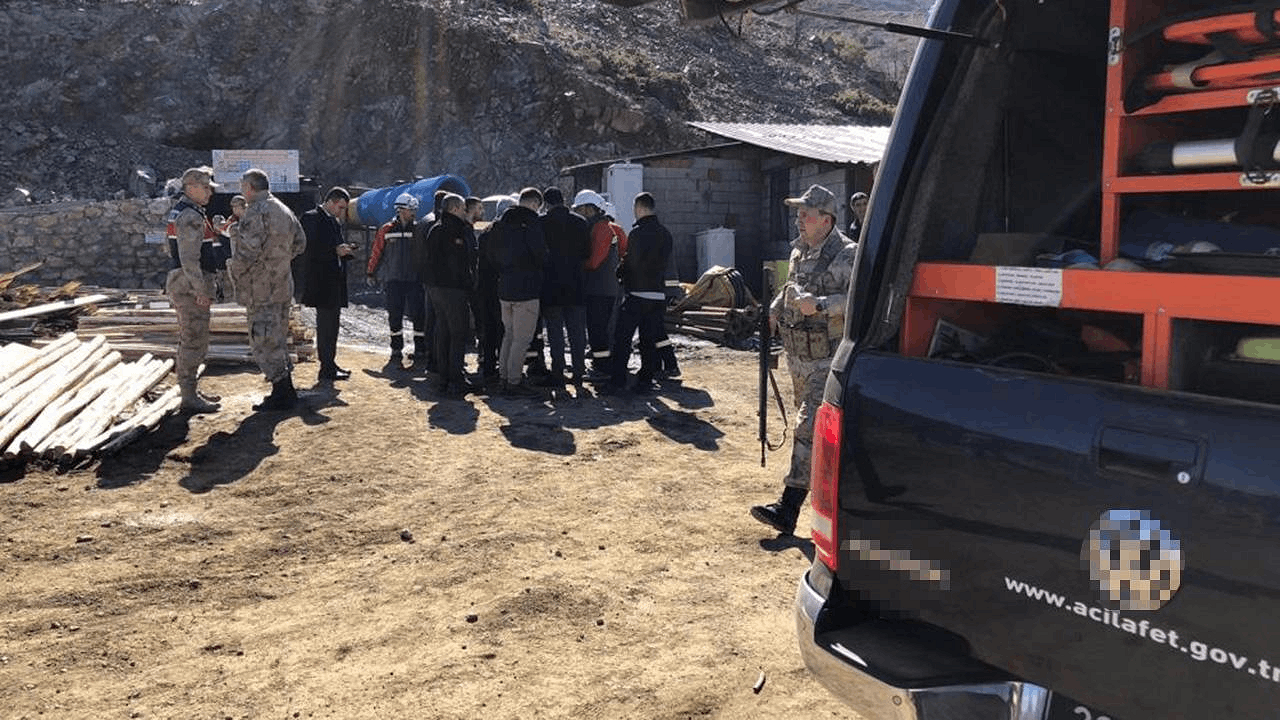 Elazığ'da maden ocağında göçük