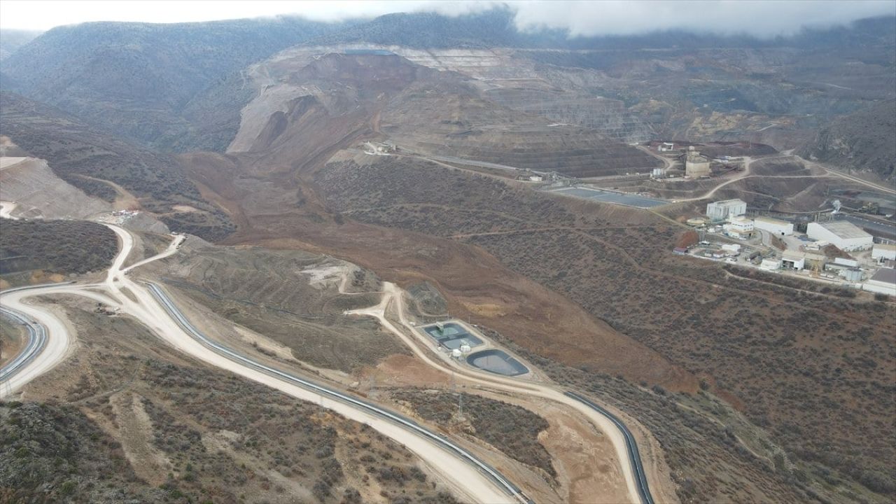 Erzincan'daki toprak kaymasına ilişkin yeni gelişme! Gözaltı sayısı 8 oldu