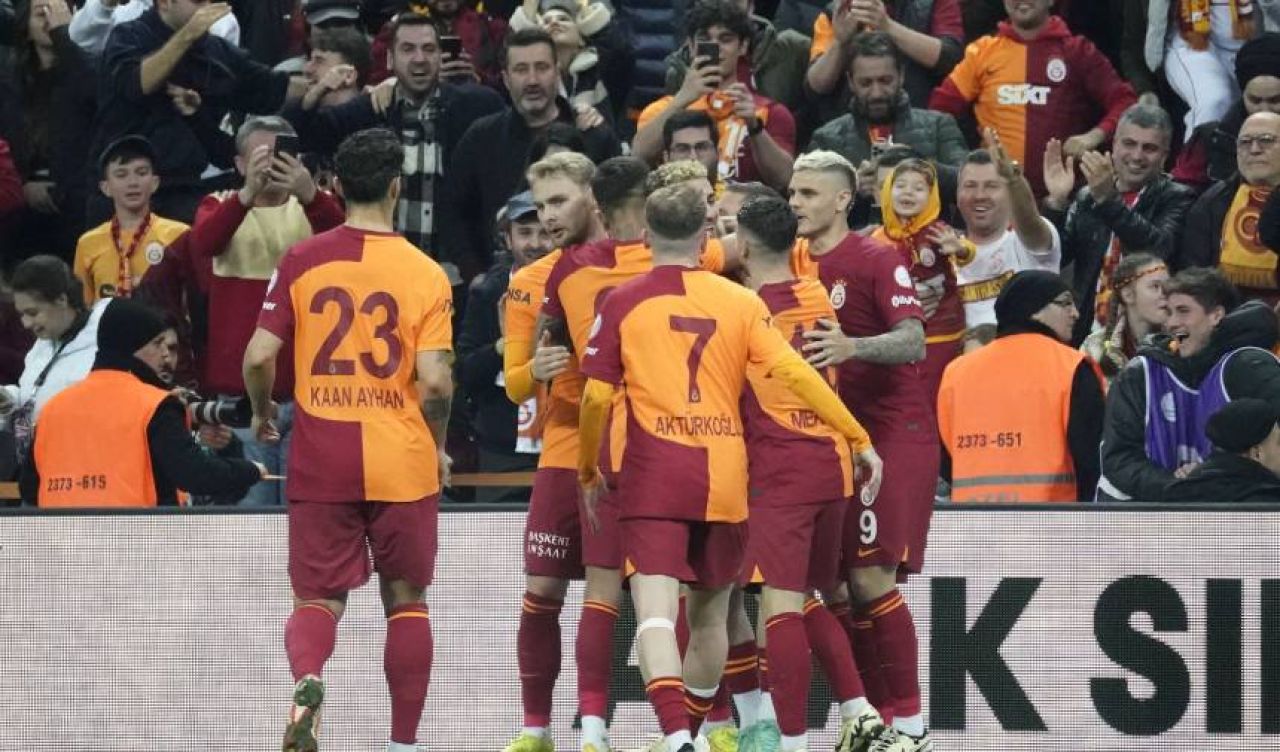 Galatasaray evinde galip! 30 maçtır yenilmiyor