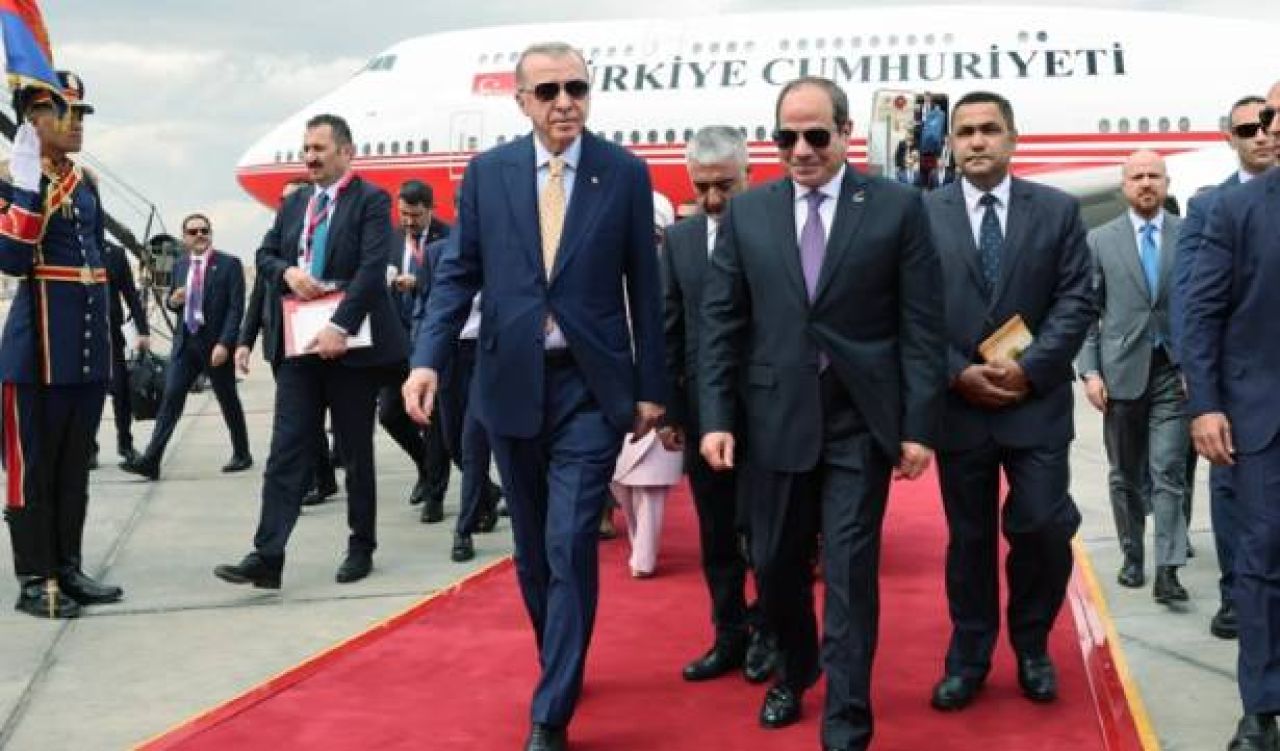 Cumhurbaşkanı Erdoğan Mısır'dan ayrıldı