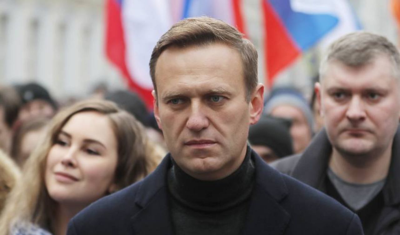 Rus muhalif lider Navalny’nin cenazesi annesine teslim edildi