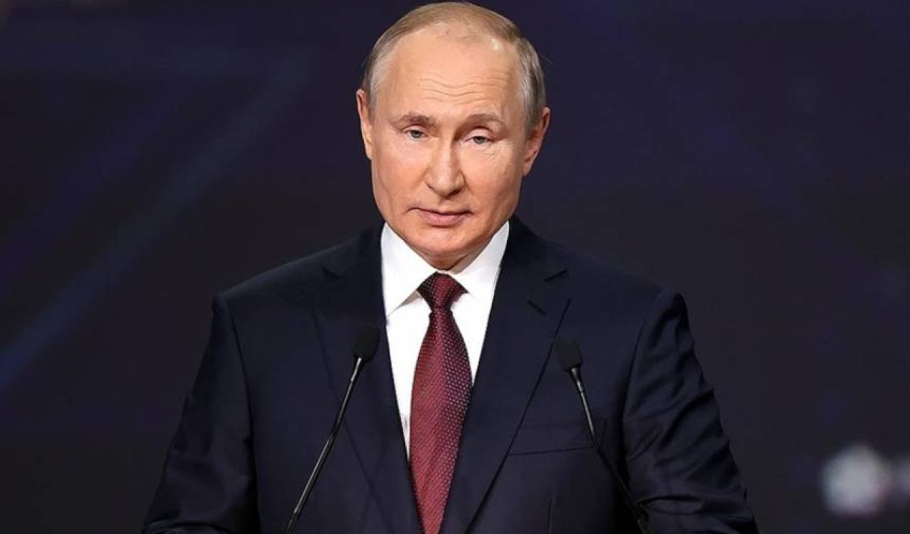 Rusya Devlet Başkanı Putin'den "Kanser aşısı" açıklaması