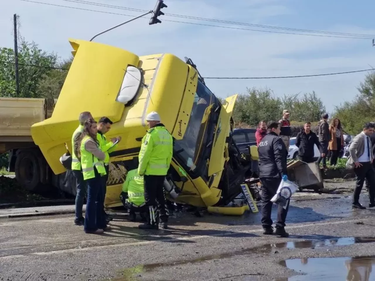 Hatay’da katliam gibi kaza: 6 ölü var!