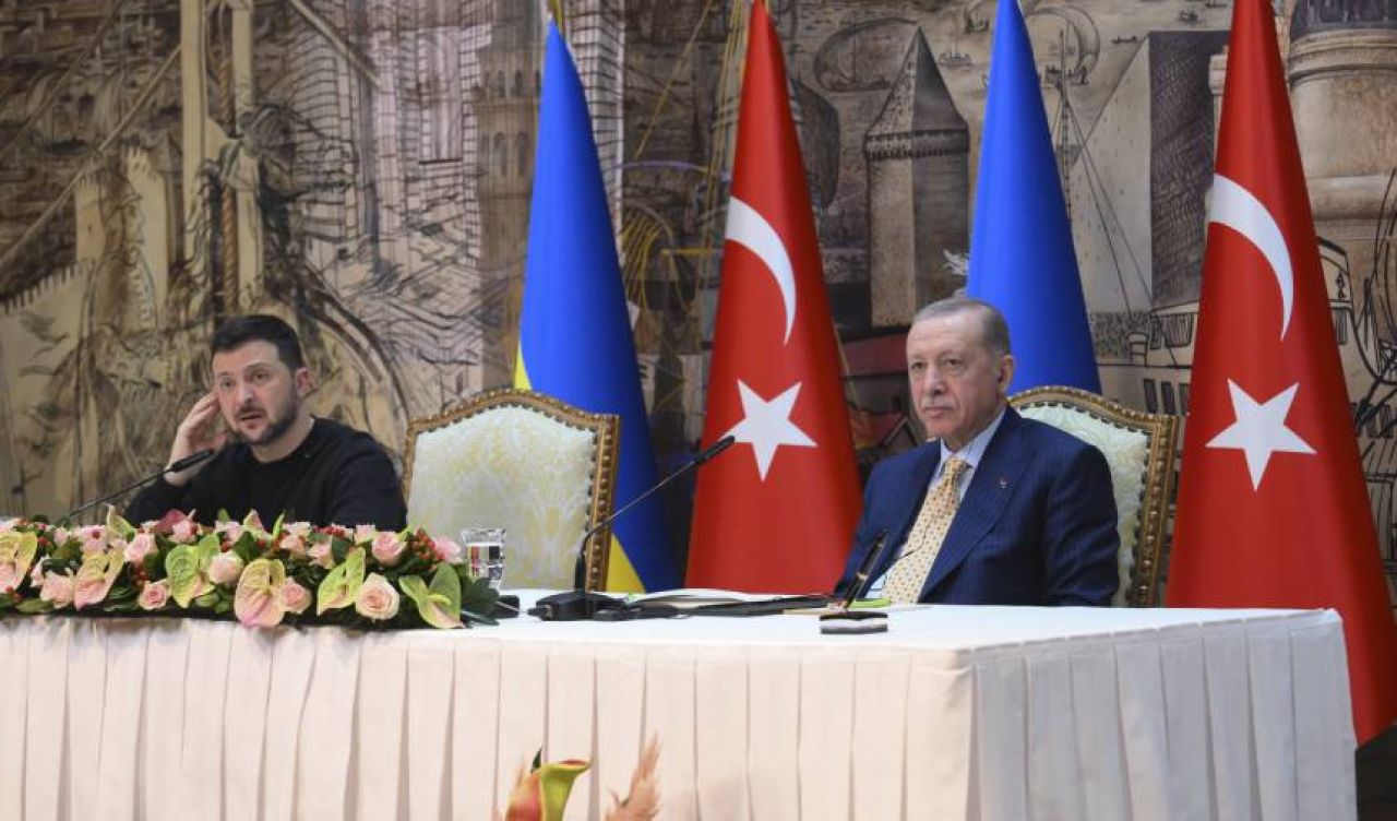 Cumhurbaşkanı Erdoğan'dan Rusya ve Ukrayna'ya çağrı: Barış zirvesi için hazırız