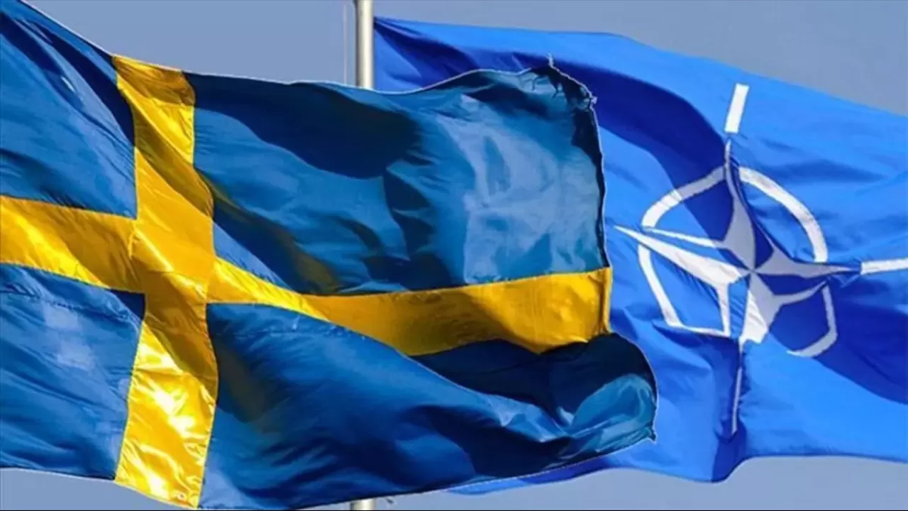 İsveç resmen NATO'da