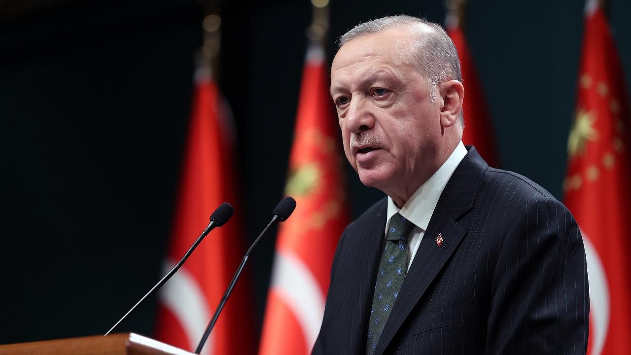 Cumhurbaşkanı Erdoğan: "Hatayı, yanlışı millette aramak, bizim geleneğimizde asla yoktur"