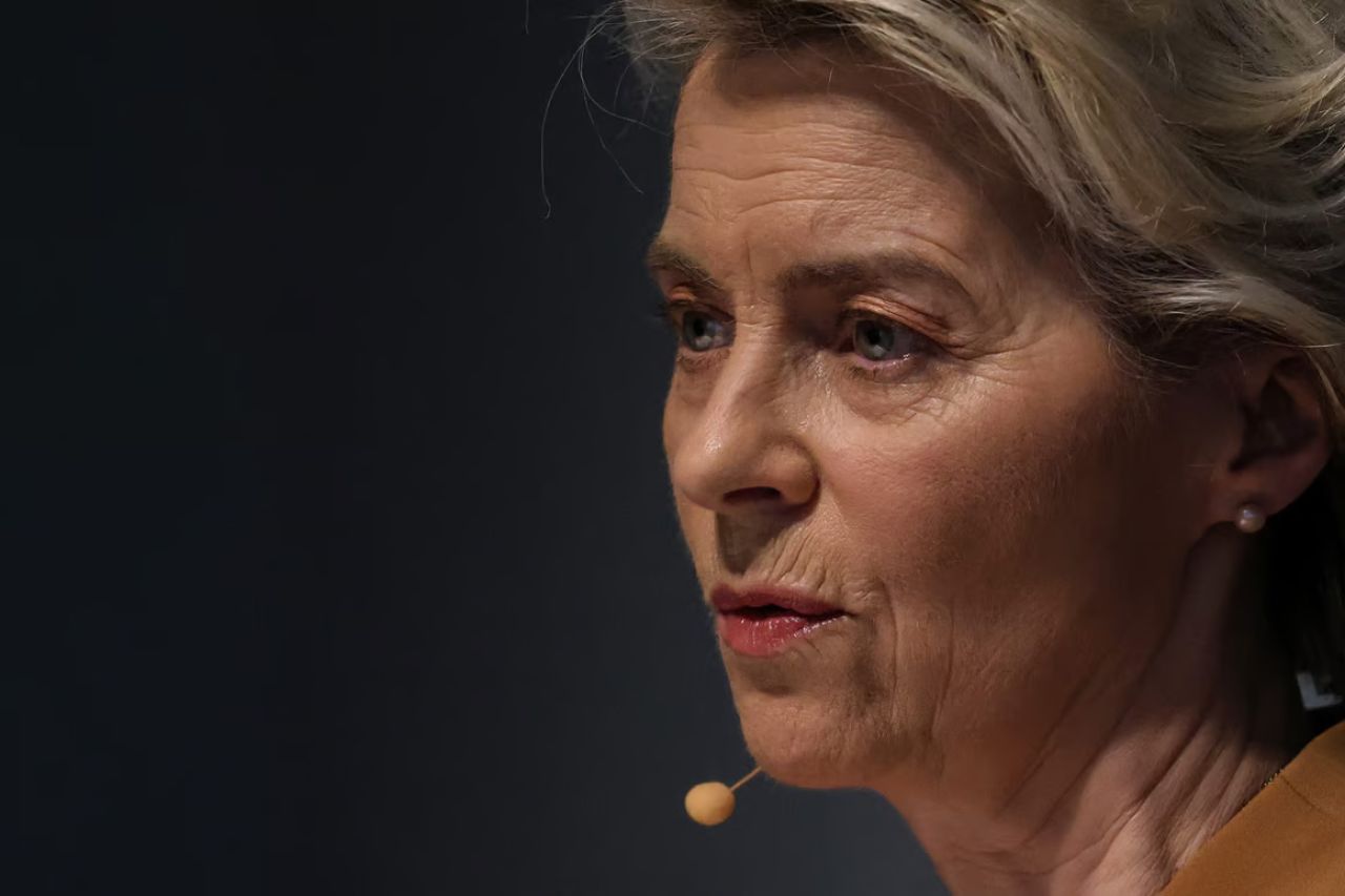 AB Komisyonu Başkanı von der Leyen'e tepki: "Savaş suçlususun"