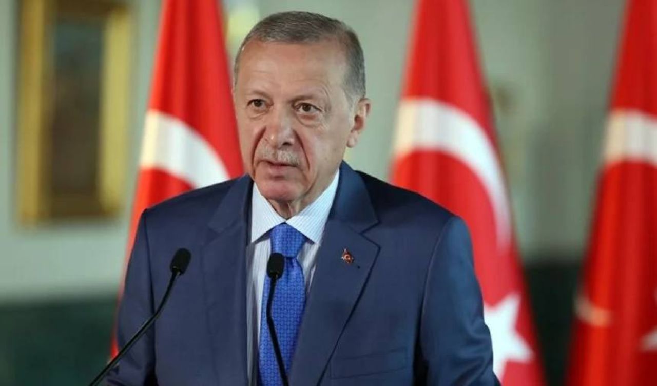 Cumhurbaşkanı Erdoğan, Pakistan Cumhurbaşkanı Zerdari ile telefonda görüştü