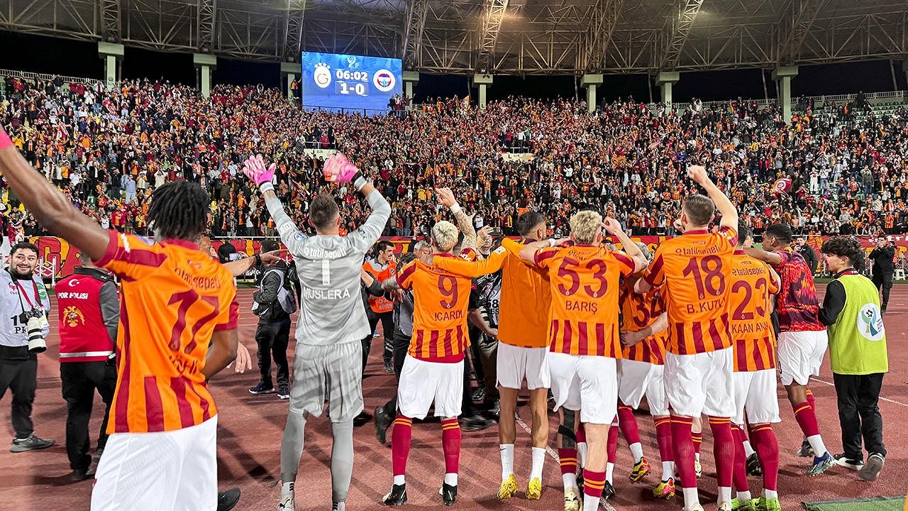 Galatasaray'dan Süper Kupa paylaşımı