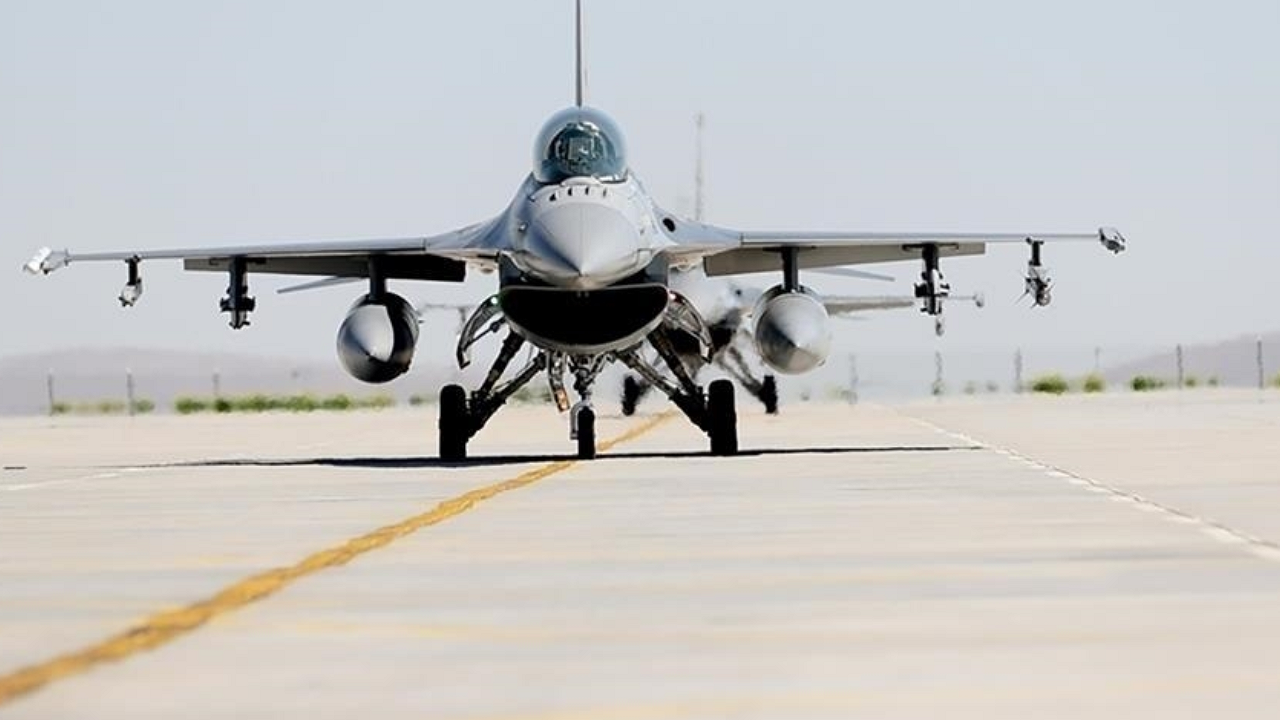 Belçika'dan Ukrayna'ya F-16 sözü