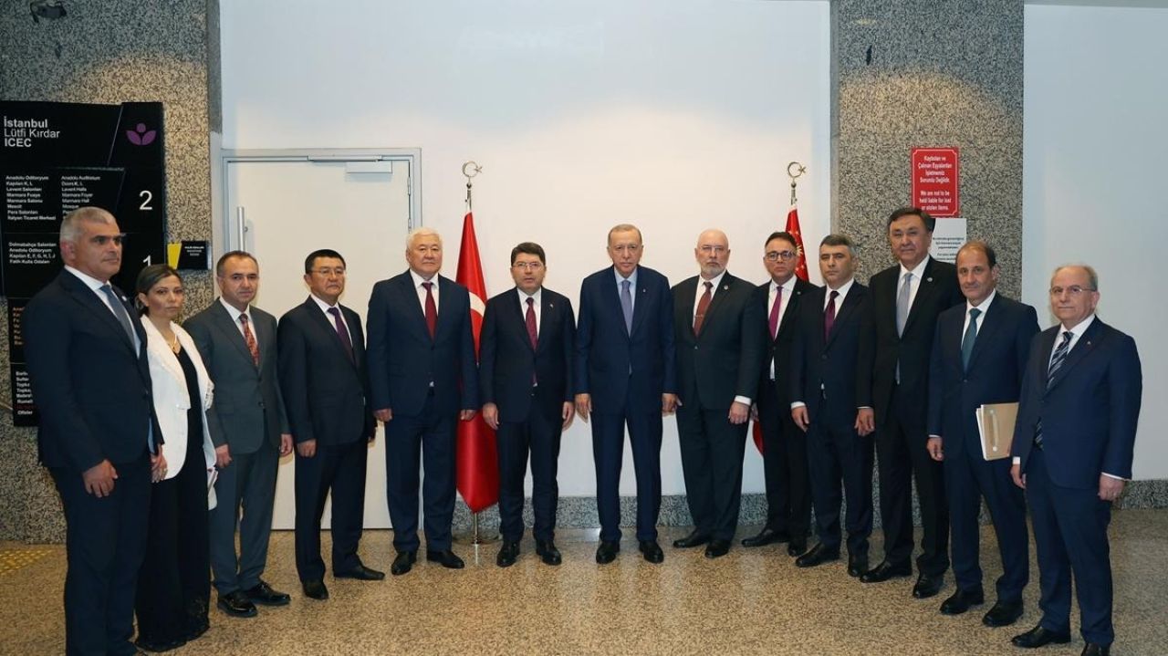 Cumhurbaşkanı Erdoğan, Türk Devletleri Teşkilatı Yargı Kurulları Toplantısı'na katıldı