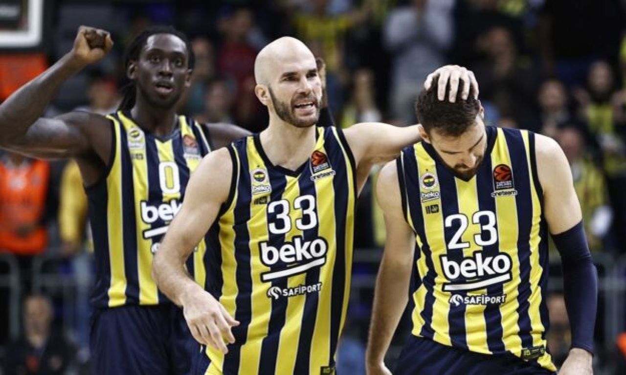 Basketbolda final 4'üncü maçla sürecek