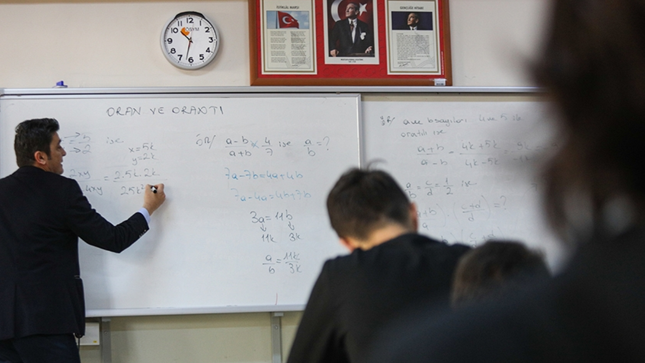 Sözleşmeli öğretmen ataması için başvurular başladı