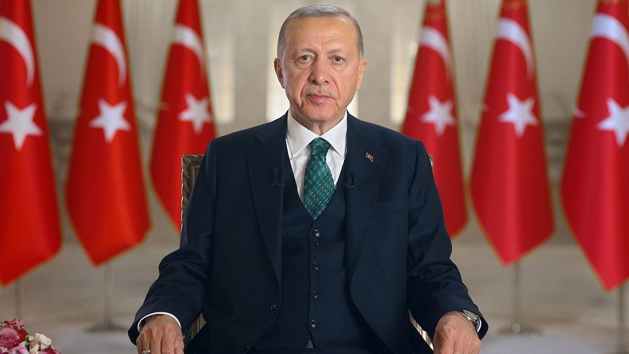 Cumhurbaşkanı Erdoğan'dan "LGS" paylaşımı