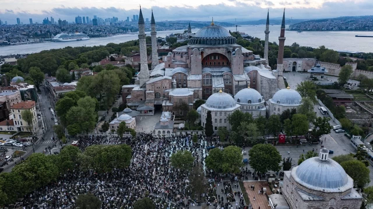 Türkiye'de en çok cami olan iller belli oldu! Gözler ilk üç şehirde 7