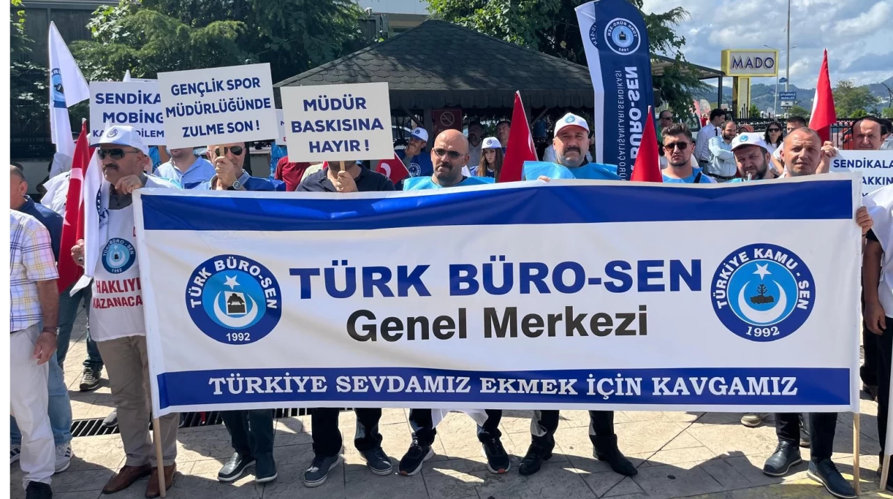 Türk Büro-Sen'den baskı ve mobbinge artık yeter demek için yürüyüş