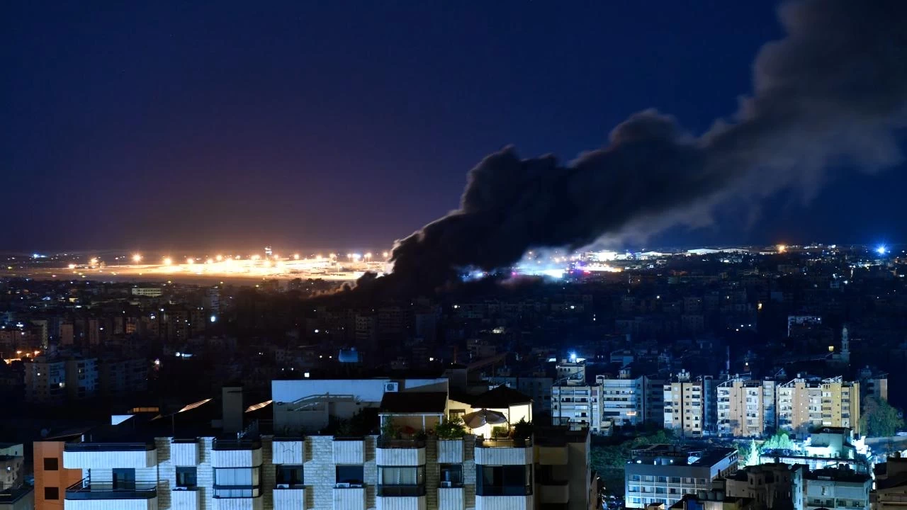 İsrail'in Beyrut'a hava saldırısında 5 kişi hayatını kaybetti