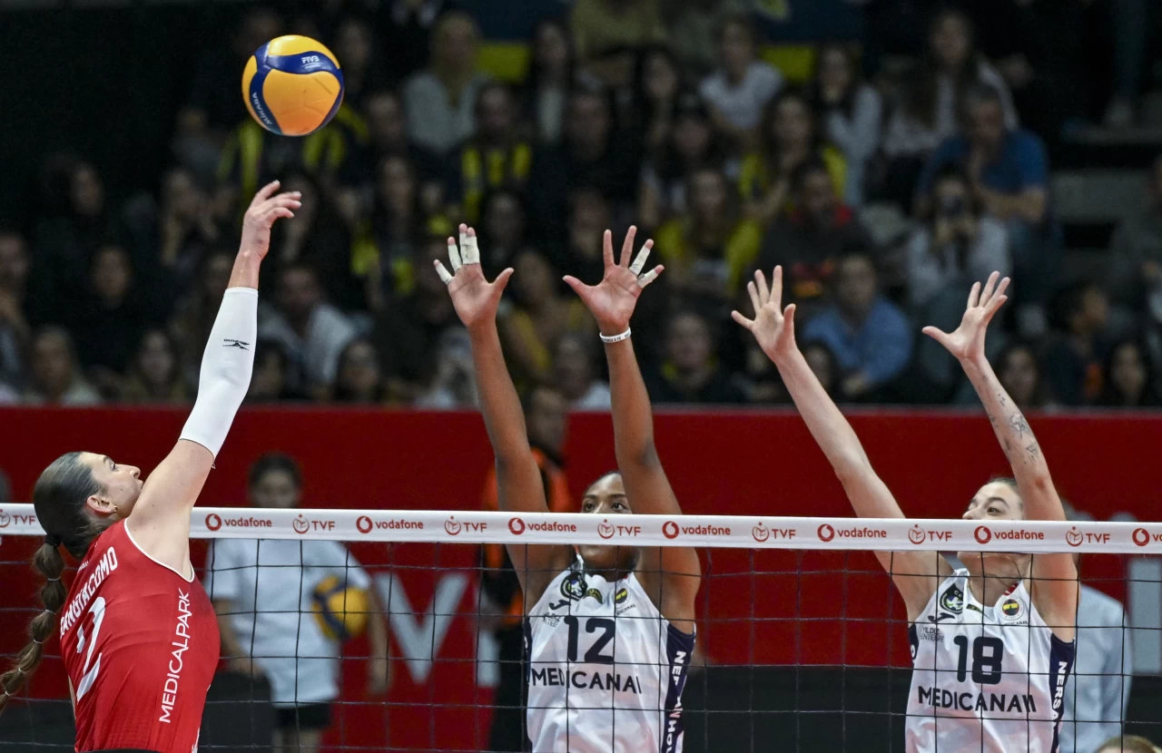 Voleybol Sultanlar Ligi’nde 3’üncü hafta tamamlandı