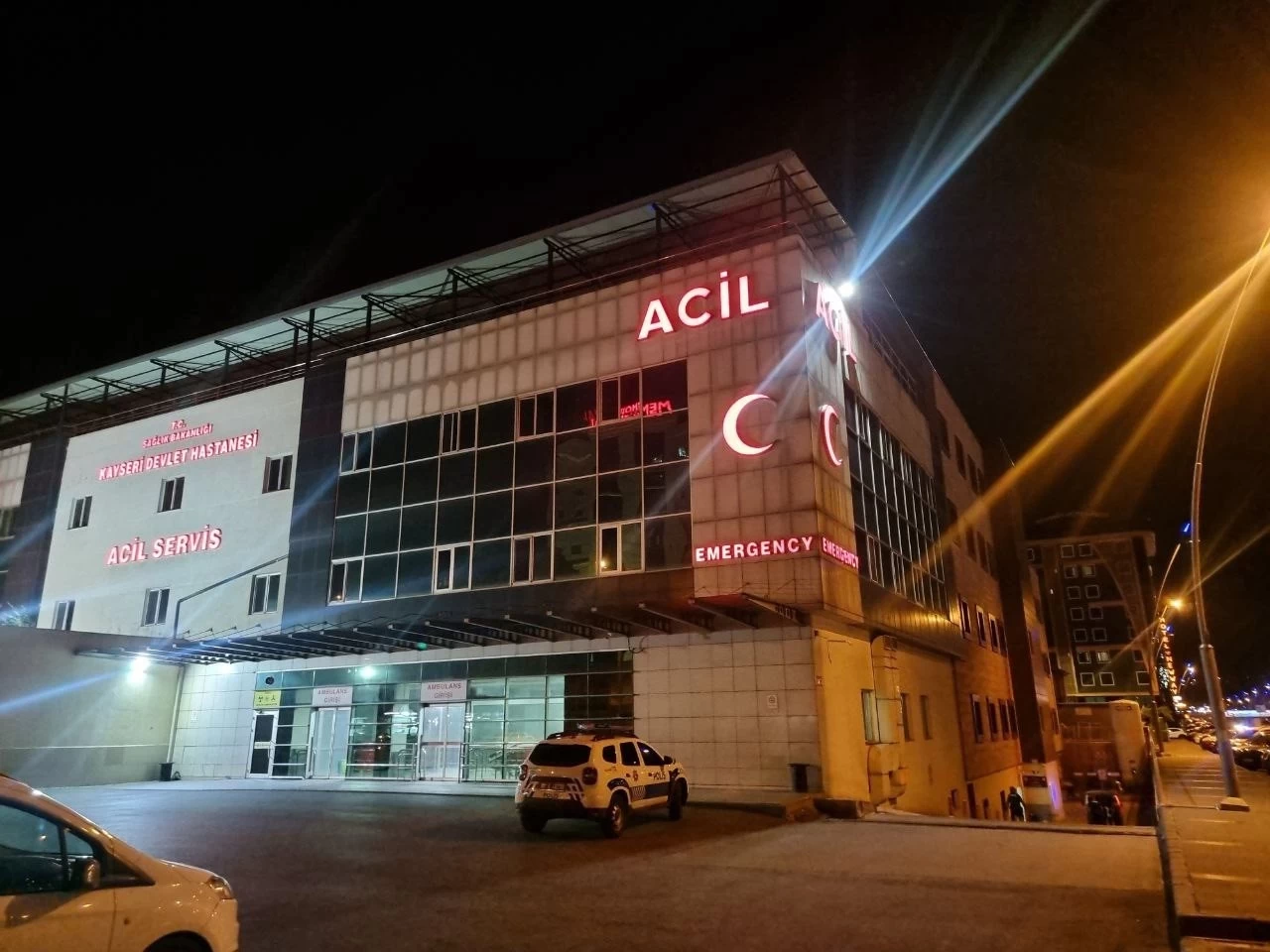 Kayseri’de öğrenciler gıda zehirlenmesi şüphesiyle hastanelik oldu