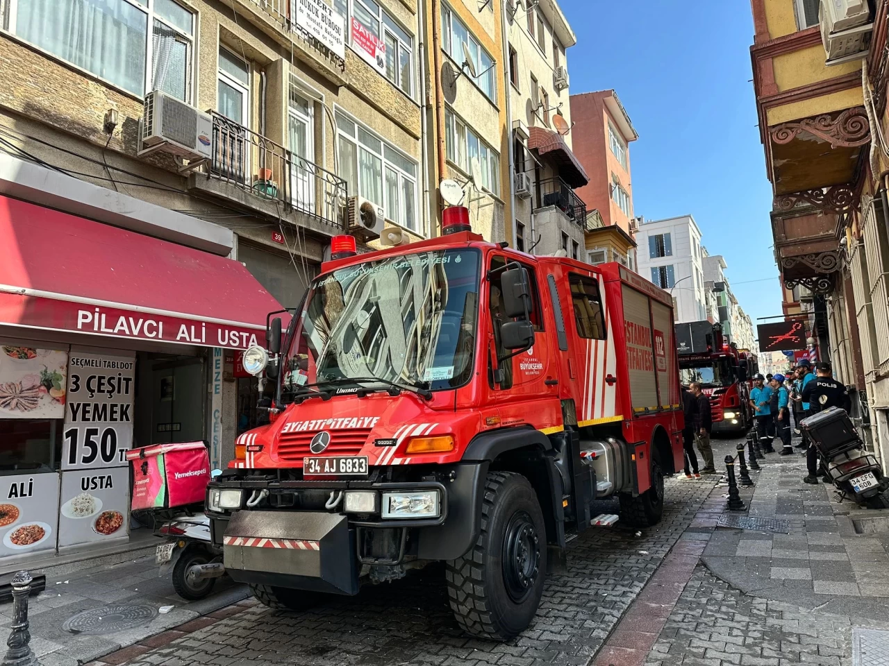 Kadıköy'de korkutan patlama: 1 yaralı