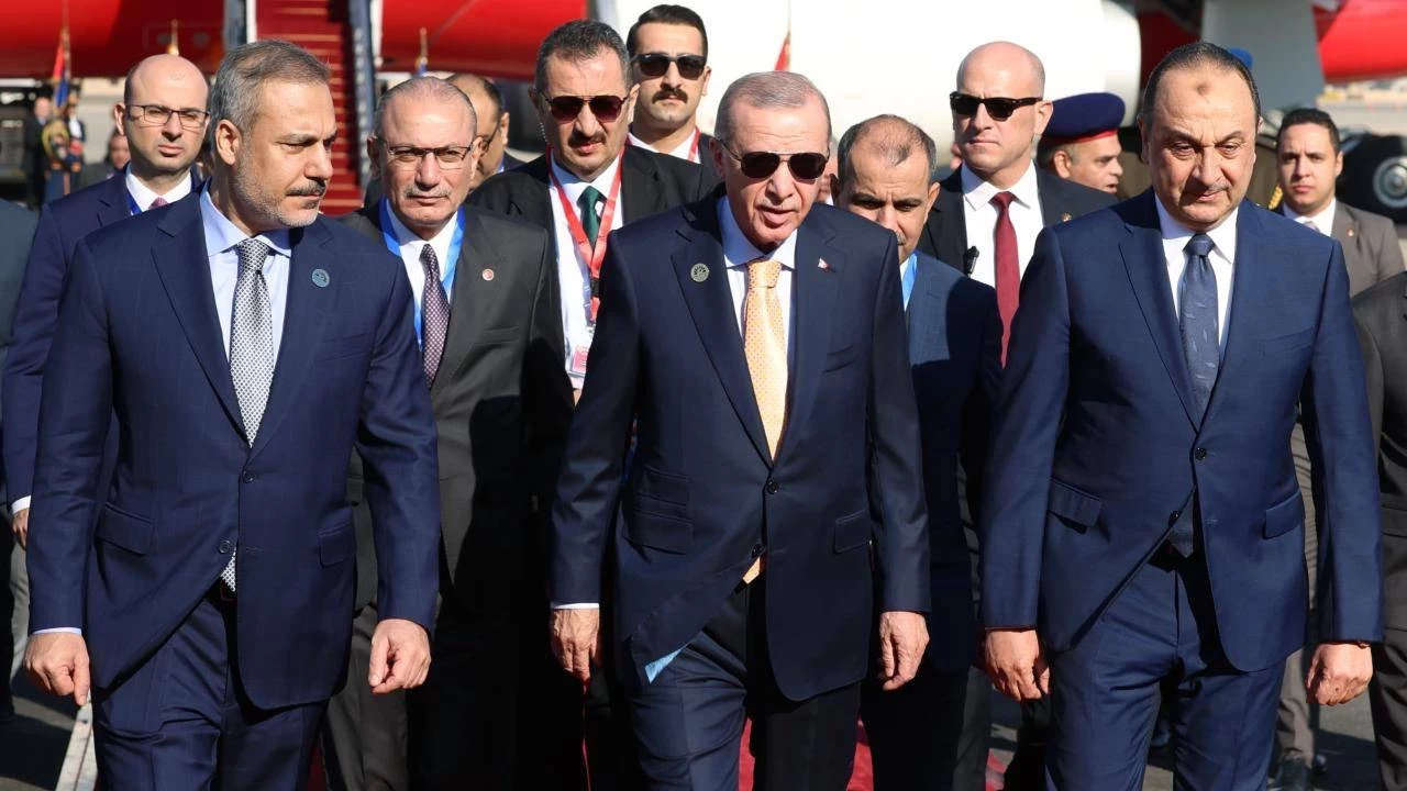 Cumhurbaşkanı Erdoğan, Mısır'da D-8 Zirvesi'ne katılacak